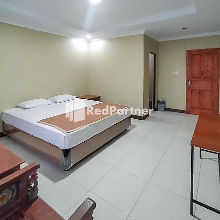 Pertiwi Village Redpartner Paragajen Ngoại thất bức ảnh
