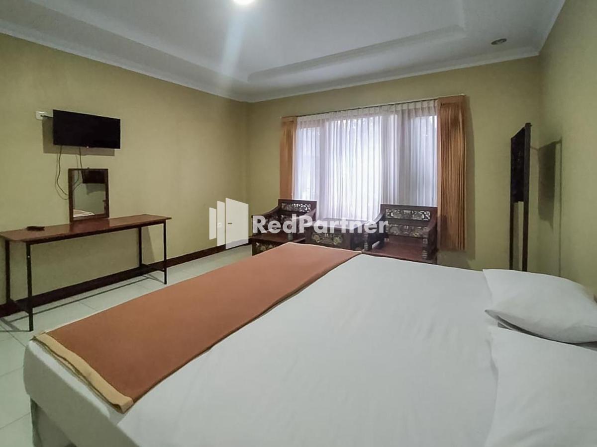 Pertiwi Village Redpartner Paragajen Ngoại thất bức ảnh